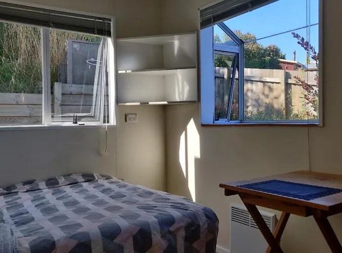 Plantation Road Homestay Wanaka